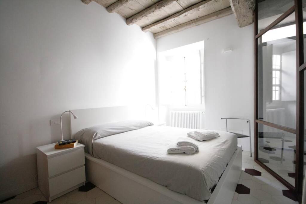 Charmant Maison In Centro Turin Luaran gambar